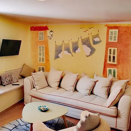 Venetian Well Cozy Corfu Old Town Corfu (city)