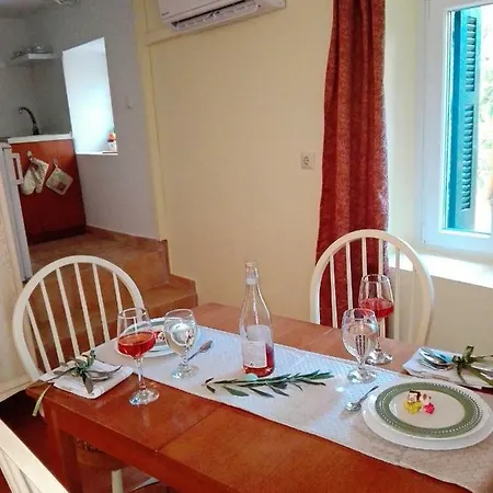 Venetian Well Cozy Corfu Old Town * Corfu (city)