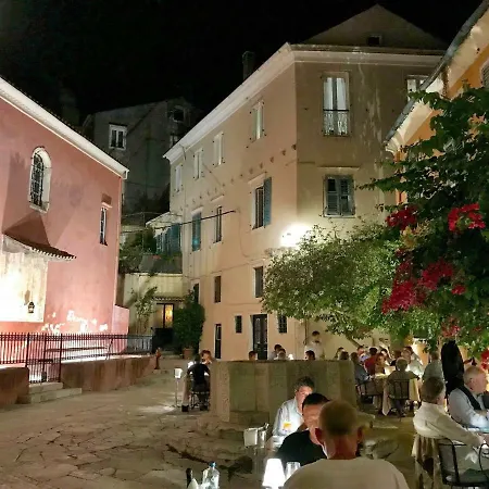 Venetian Well Cozy Corfu Old Town Appartamento